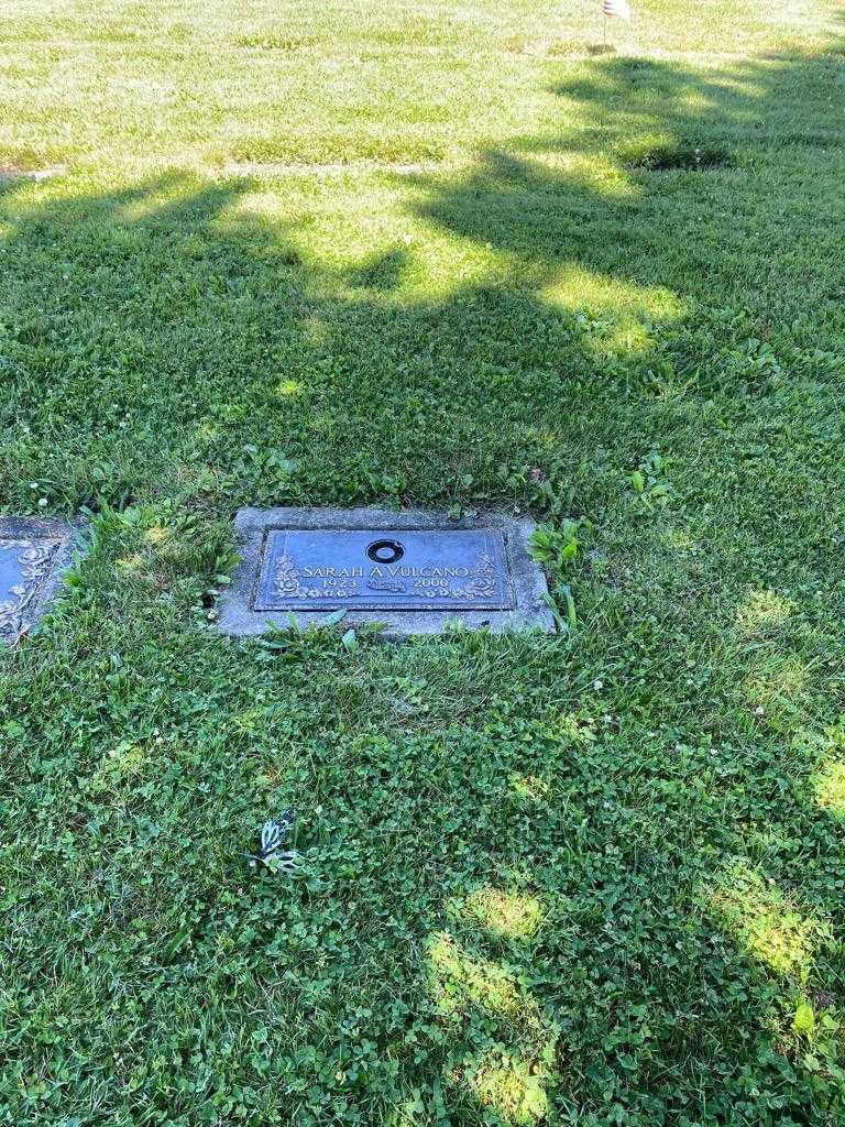 Sarah A. Vulcano's grave. Photo 2