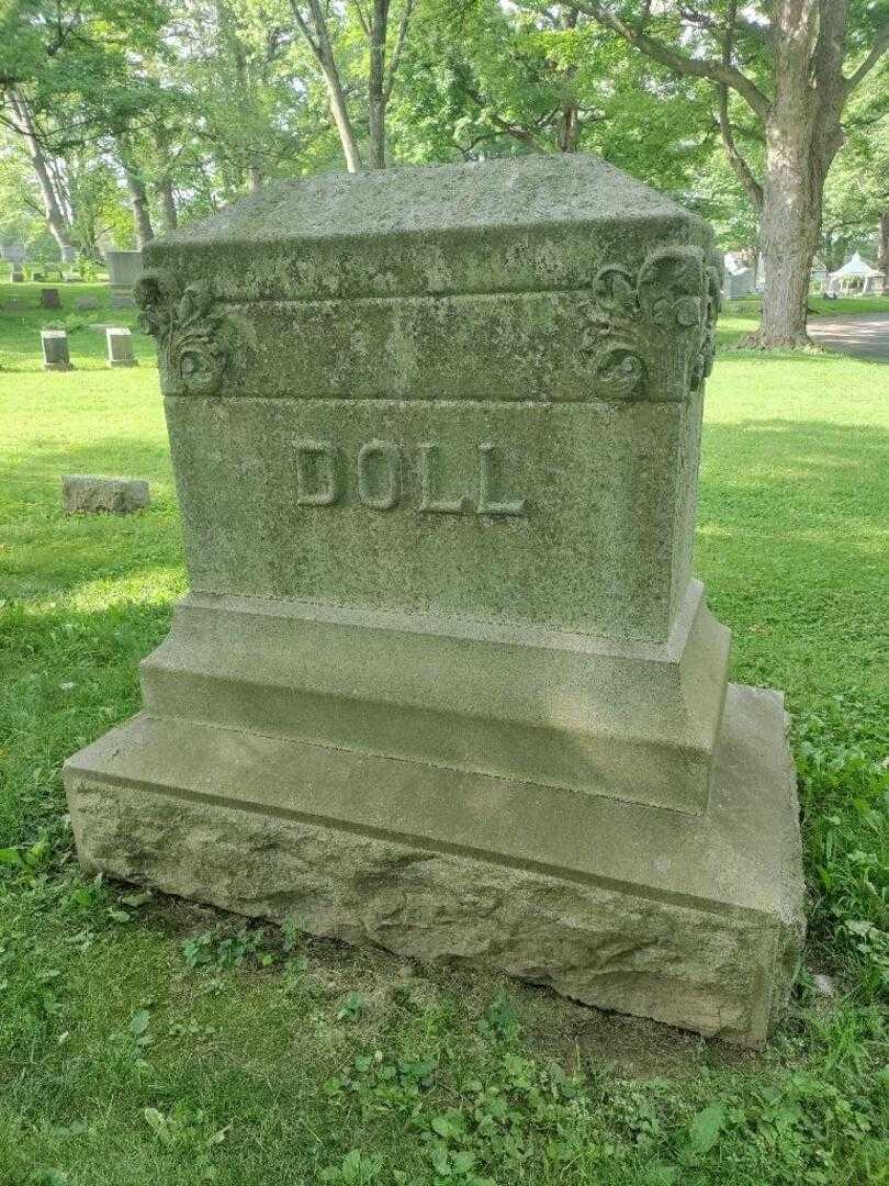 Katherine Doll's grave. Photo 4