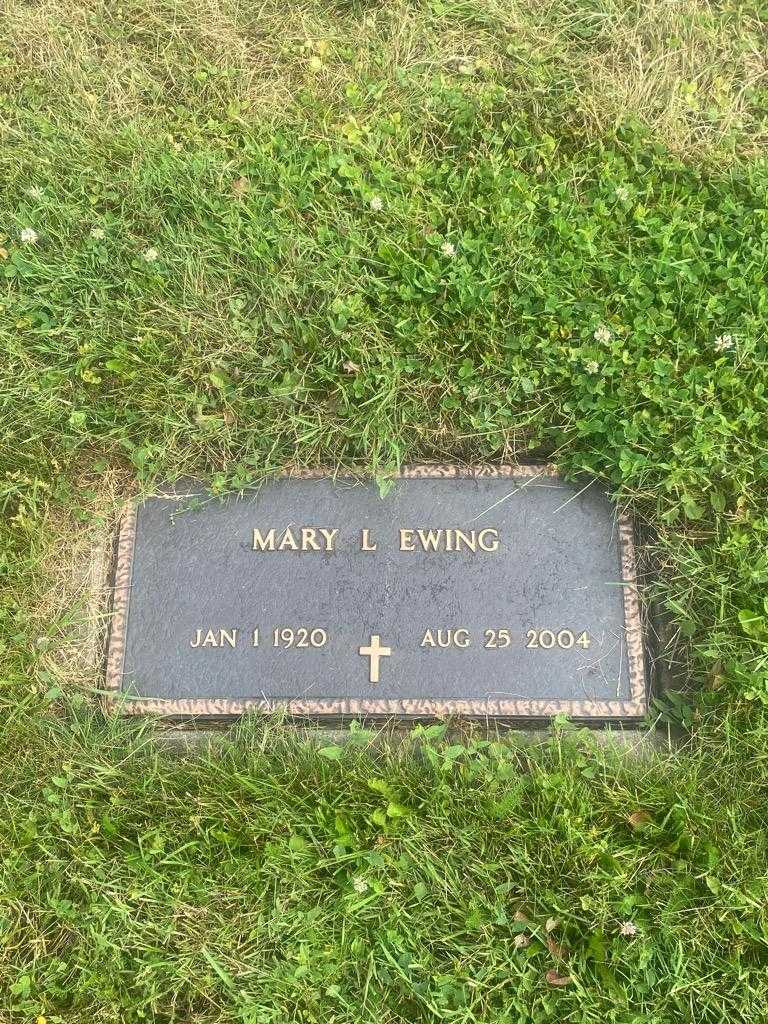 Mary L. Ewing's grave. Photo 3
