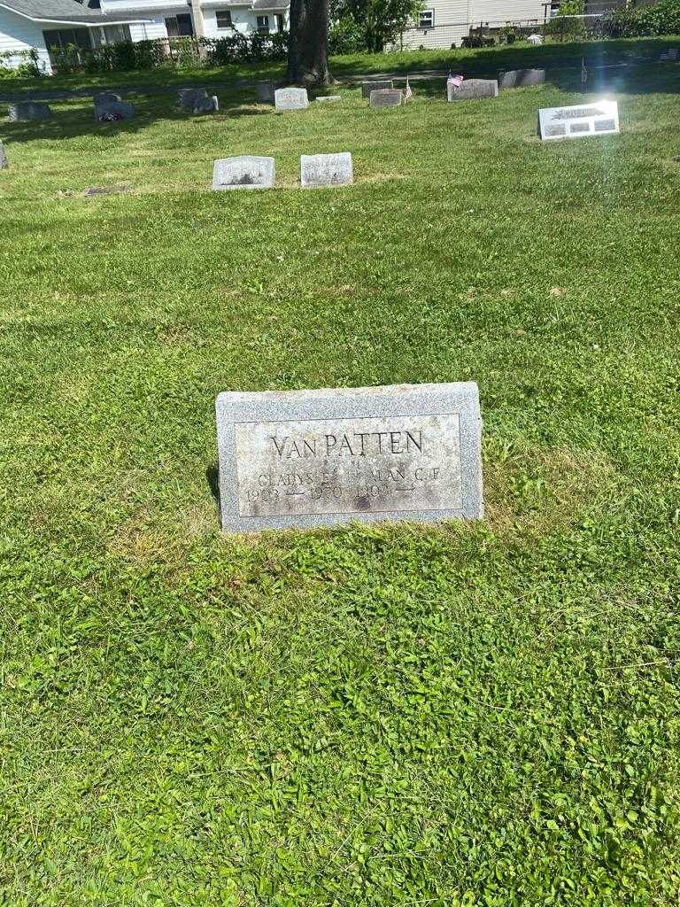 Alan Van Patten's grave. Photo 2