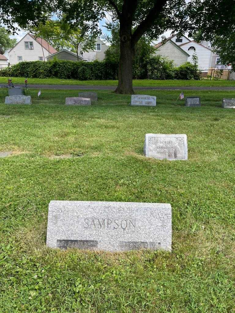 Russell Sampson's grave. Photo 2