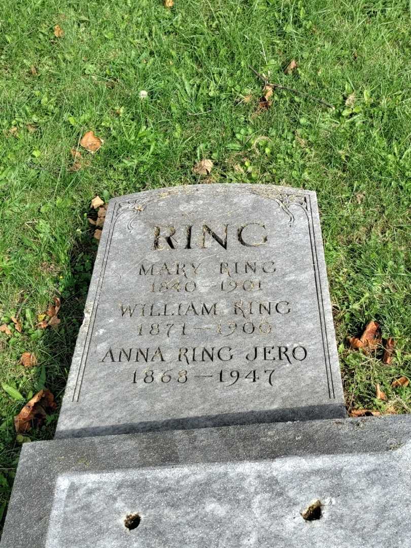 Mary Ring's grave. Photo 3