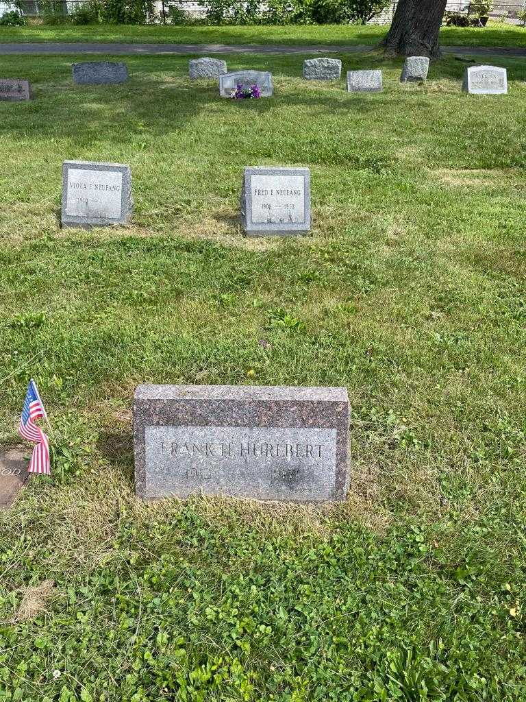 Frank H. Hurlbert's grave. Photo 2