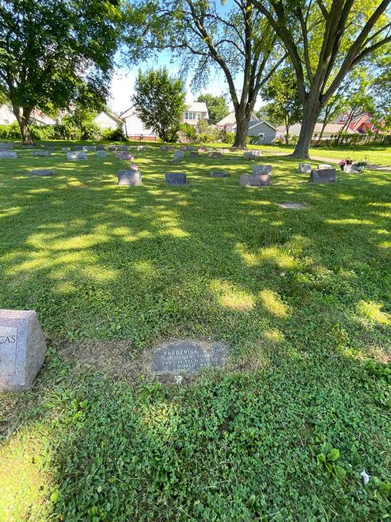 Frederick A. Dair's grave. Photo 1