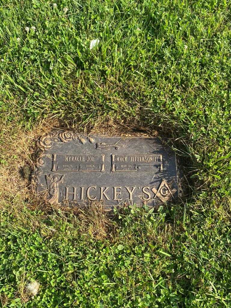 Hickey's Myracle Joi Hickey's grave. Photo 3