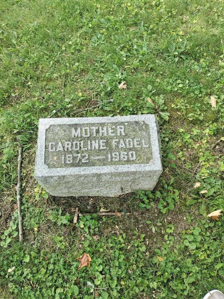 Caroline Fadel's grave. Photo 2
