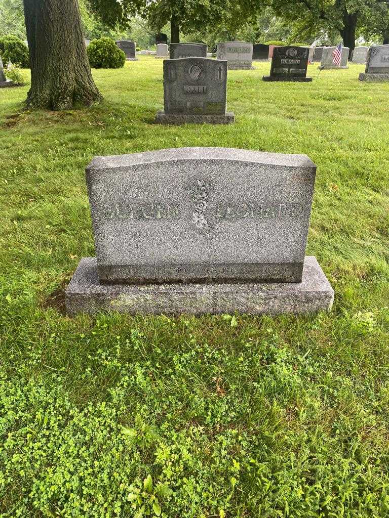 Clifford J. Burgen Leonard's grave. Photo 2