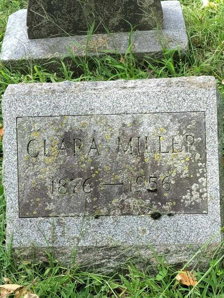 Clara Miller's grave. Photo 3