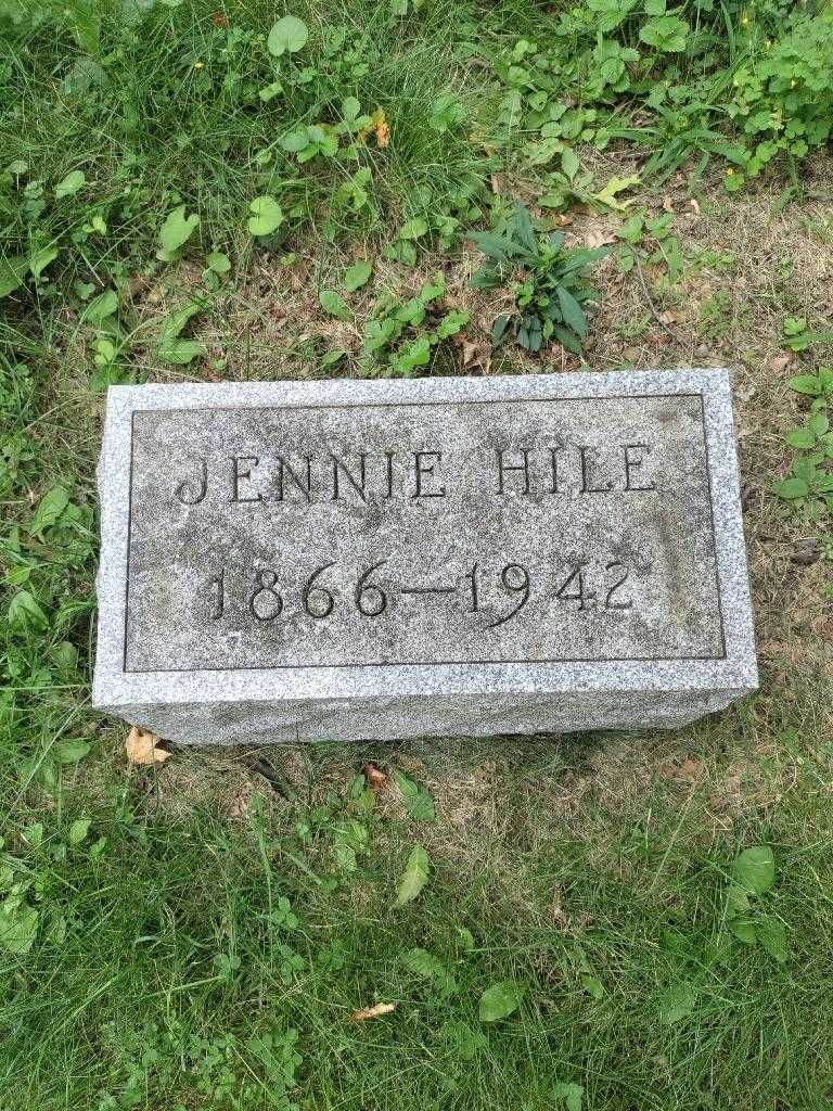 Jennie Hile's grave. Photo 3