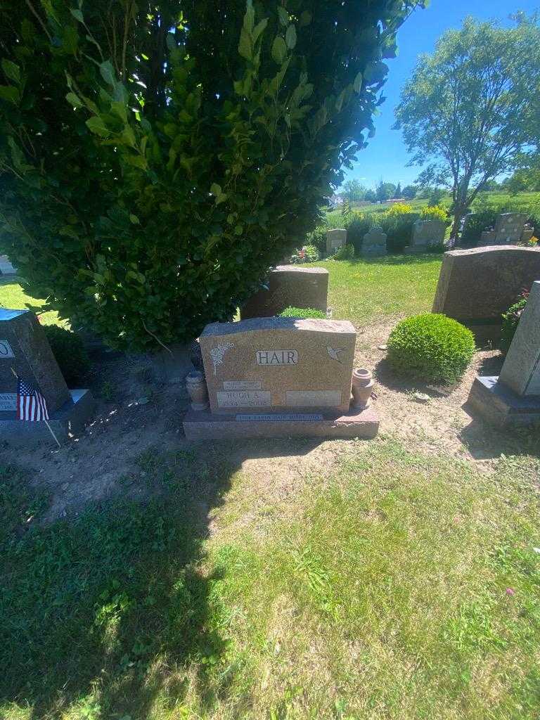 Hugh A. Hair's grave. Photo 1
