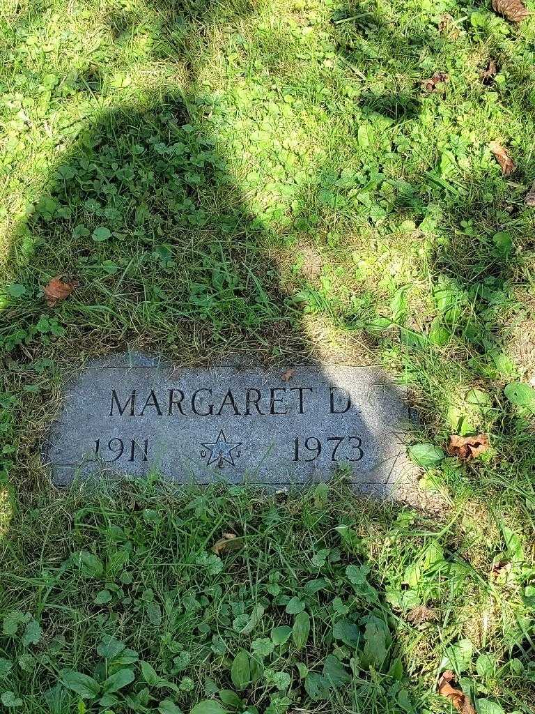 Margaret D. Skinner's grave. Photo 3