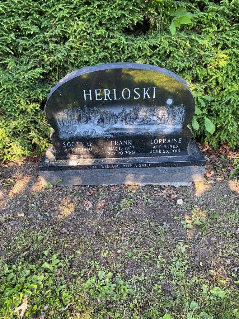 Frank Herloski's grave. Photo 2
