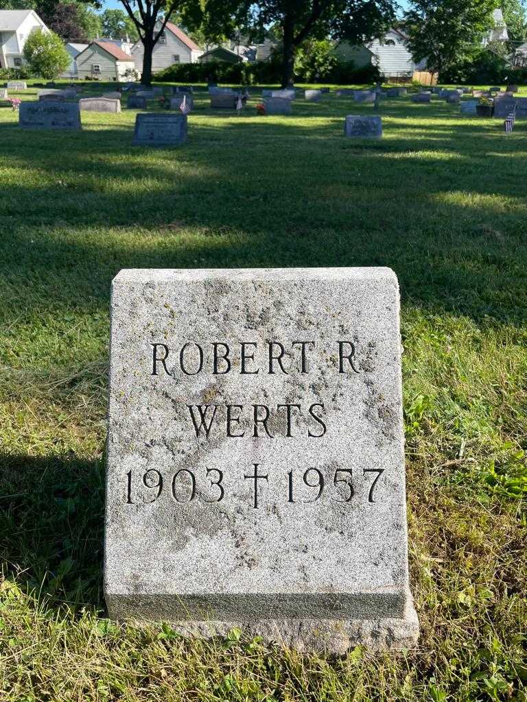 Robert R. Werts's grave. Photo 3