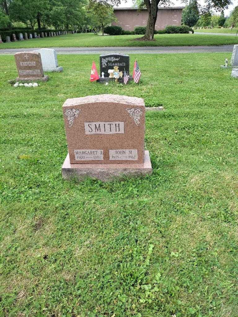Margaret J. Smith's grave. Photo 1