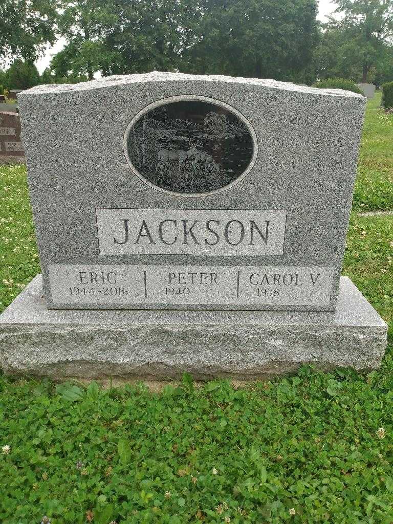 Eric Jackson's grave. Photo 2