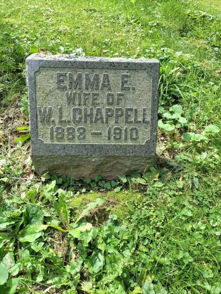 Emma E. Chappell's grave. Photo 3