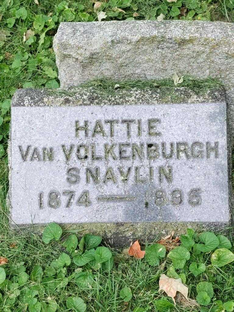 Hattie T. Van Volkenburgh Snavlin's grave. Photo 3