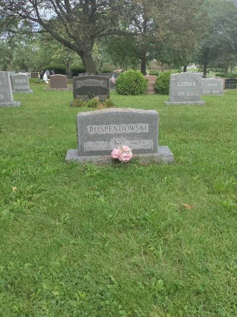 Louise Rospendowski's grave. Photo 3