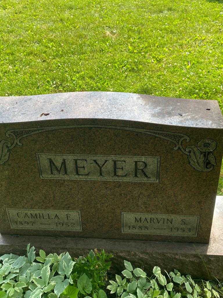 Camilla E. Meyer's grave. Photo 3