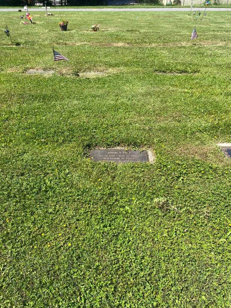 William G. Figi's grave. Photo 2