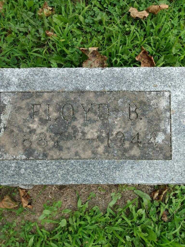 Floyd B. Jones's grave. Photo 2