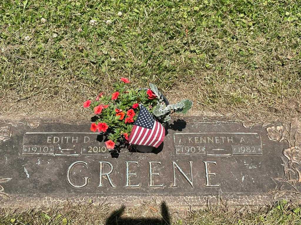 Edith D. Greene's grave. Photo 3