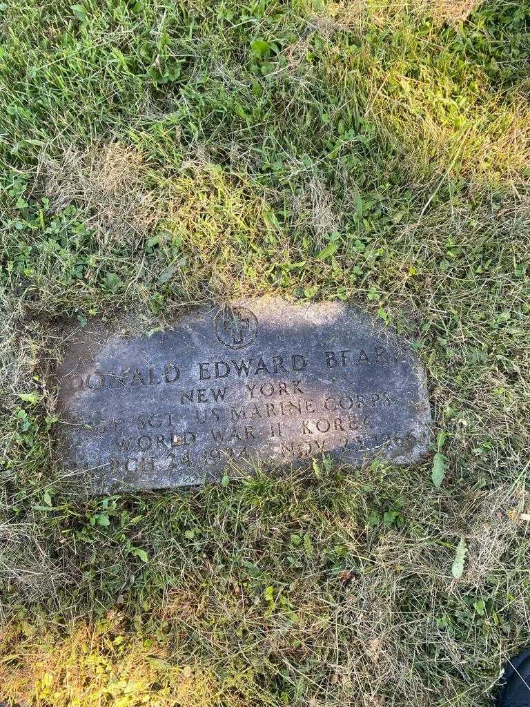 Donald Edward Beard's grave. Photo 3