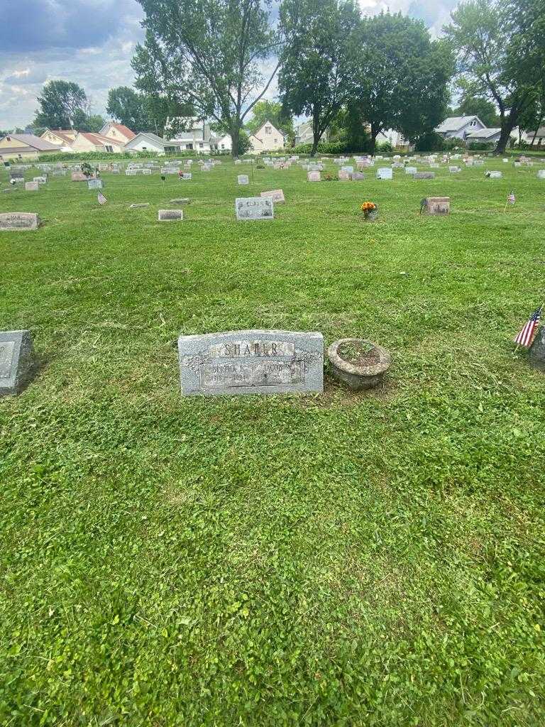 Jacob R. Shafer's grave. Photo 1