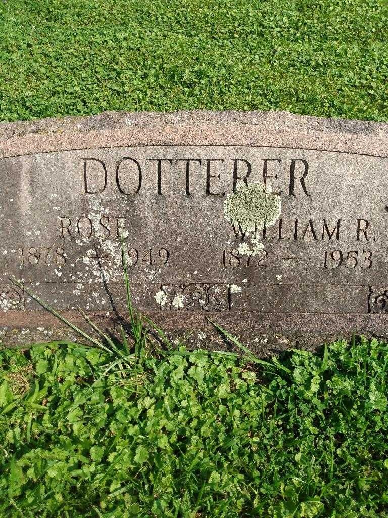 Rose Dotterer's grave. Photo 2