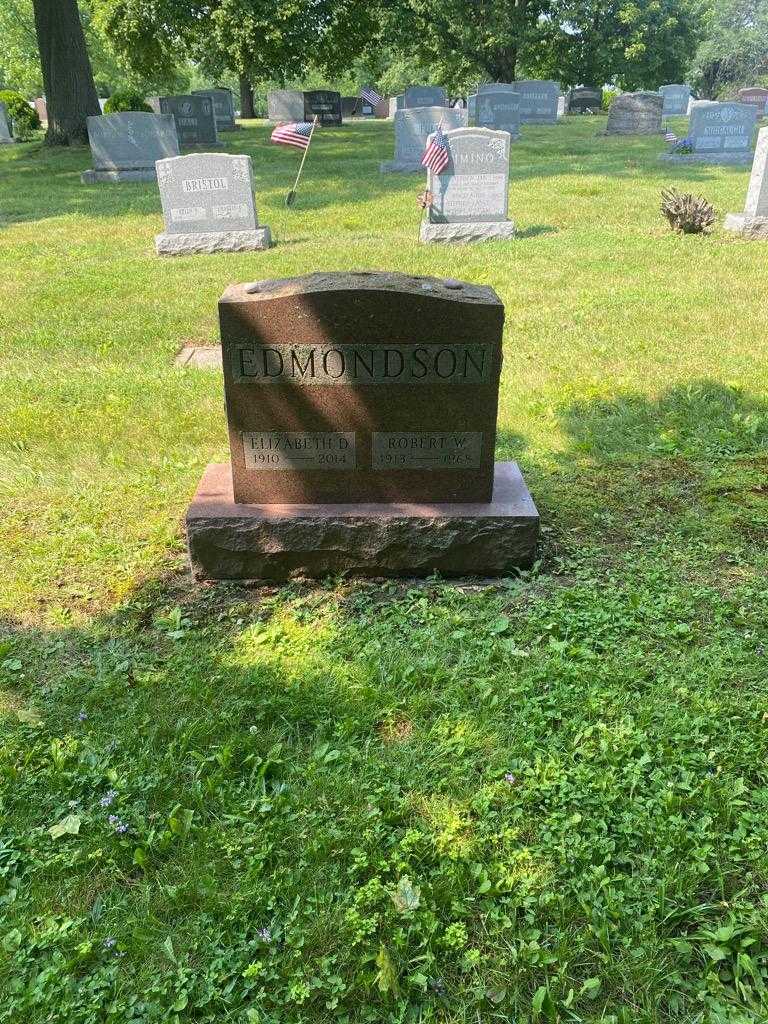 Elizabeth D. Edmondson's grave. Photo 2