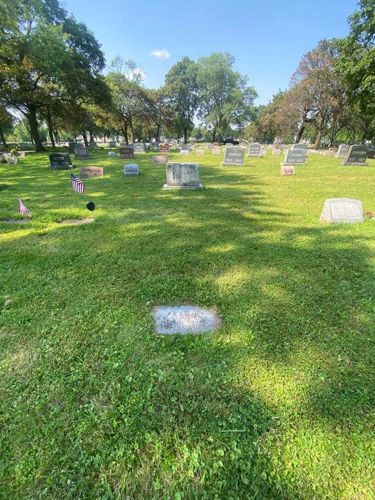 Emma Klink's grave. Photo 1