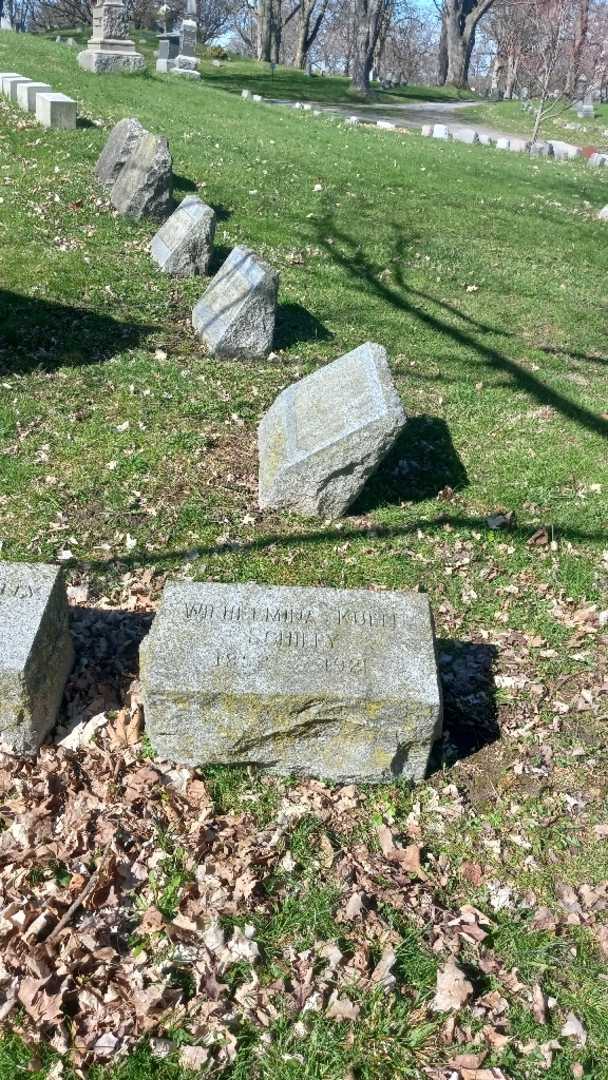 Wilhelmina L. Kulle Schilly's grave. Photo 2