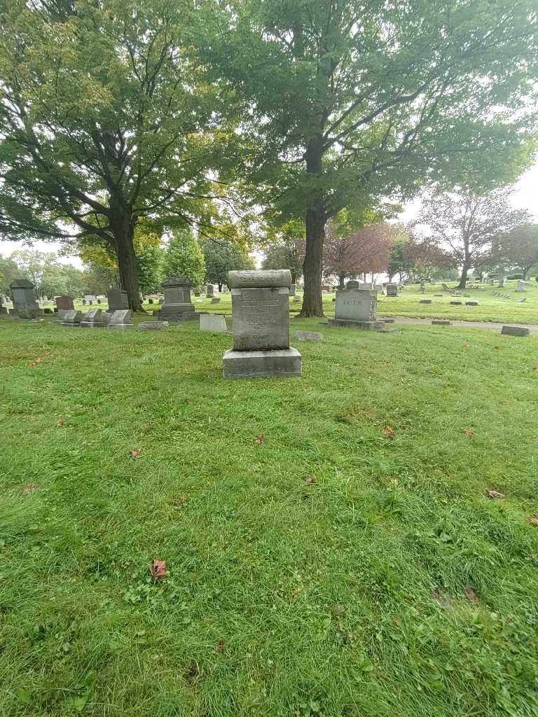 Nellie A. Sabin's grave. Photo 1