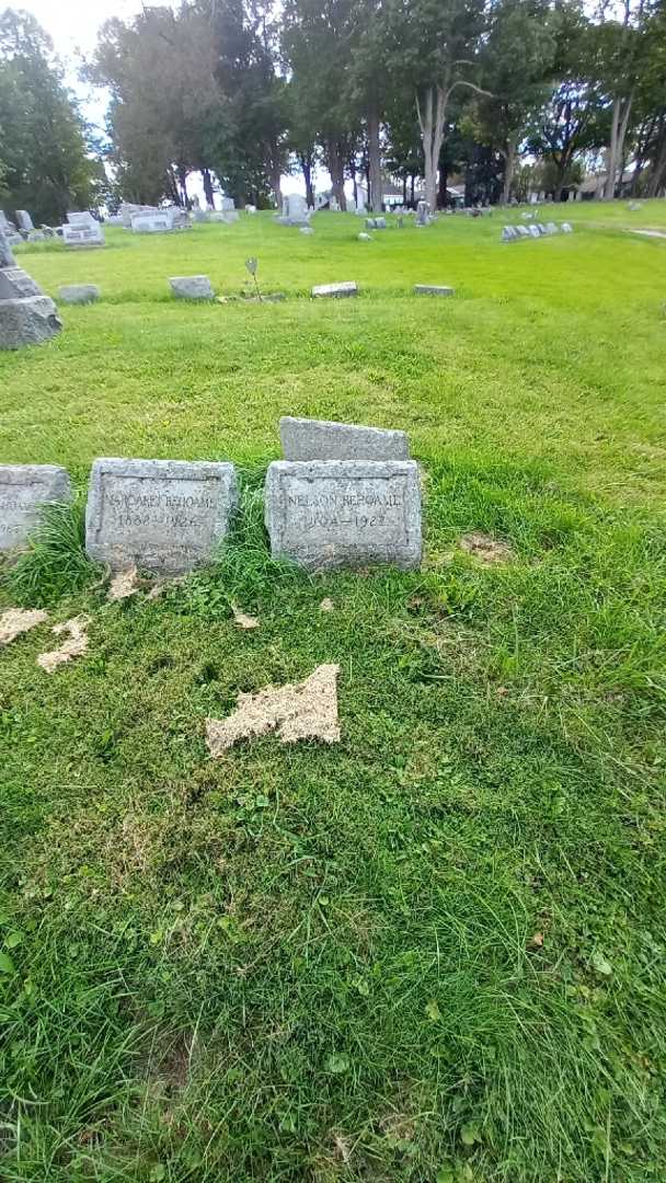 Nelson J. Rehoame's grave. Photo 1