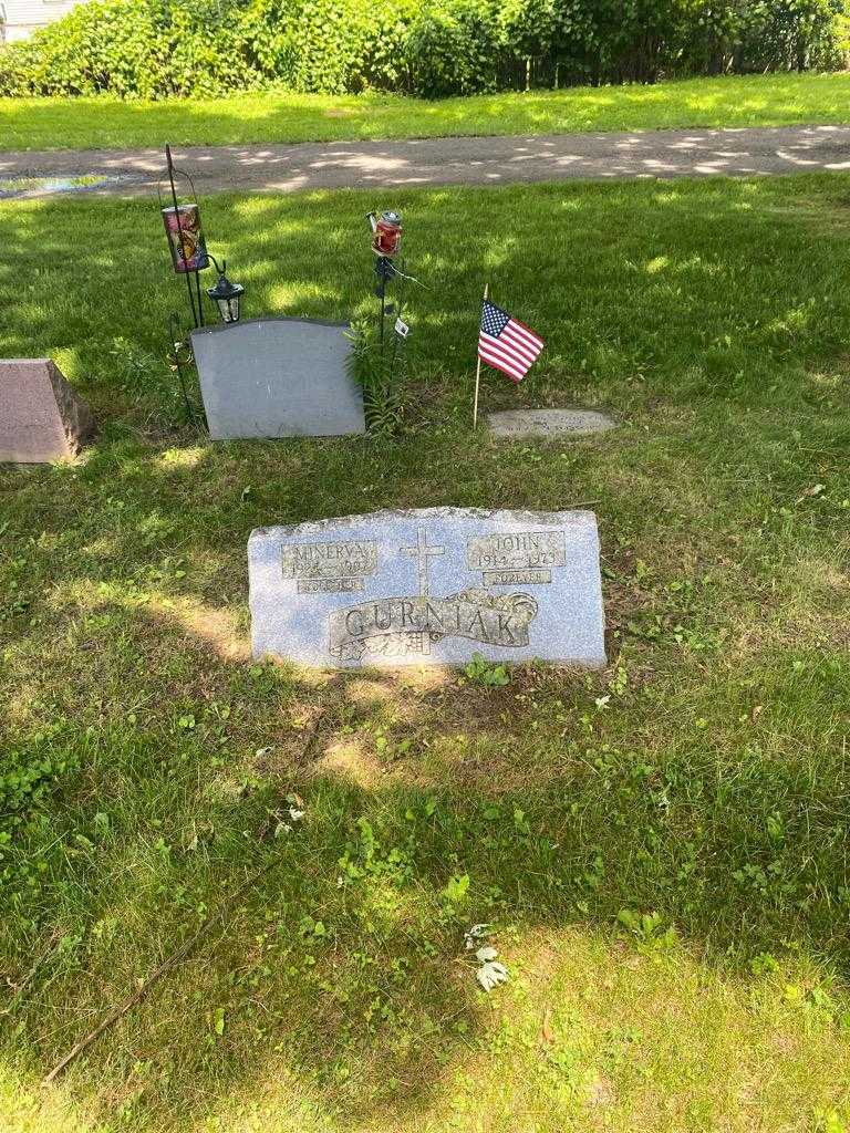 Kaden M. Worthington's grave. Photo 2