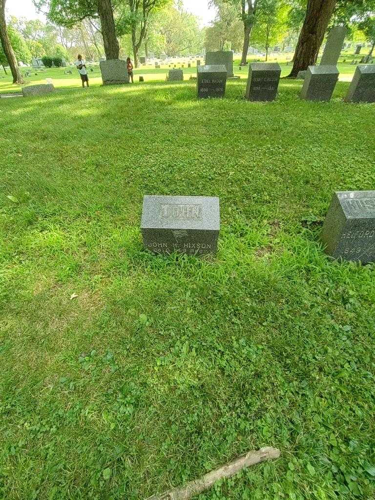 John H. Hixson's grave. Photo 1