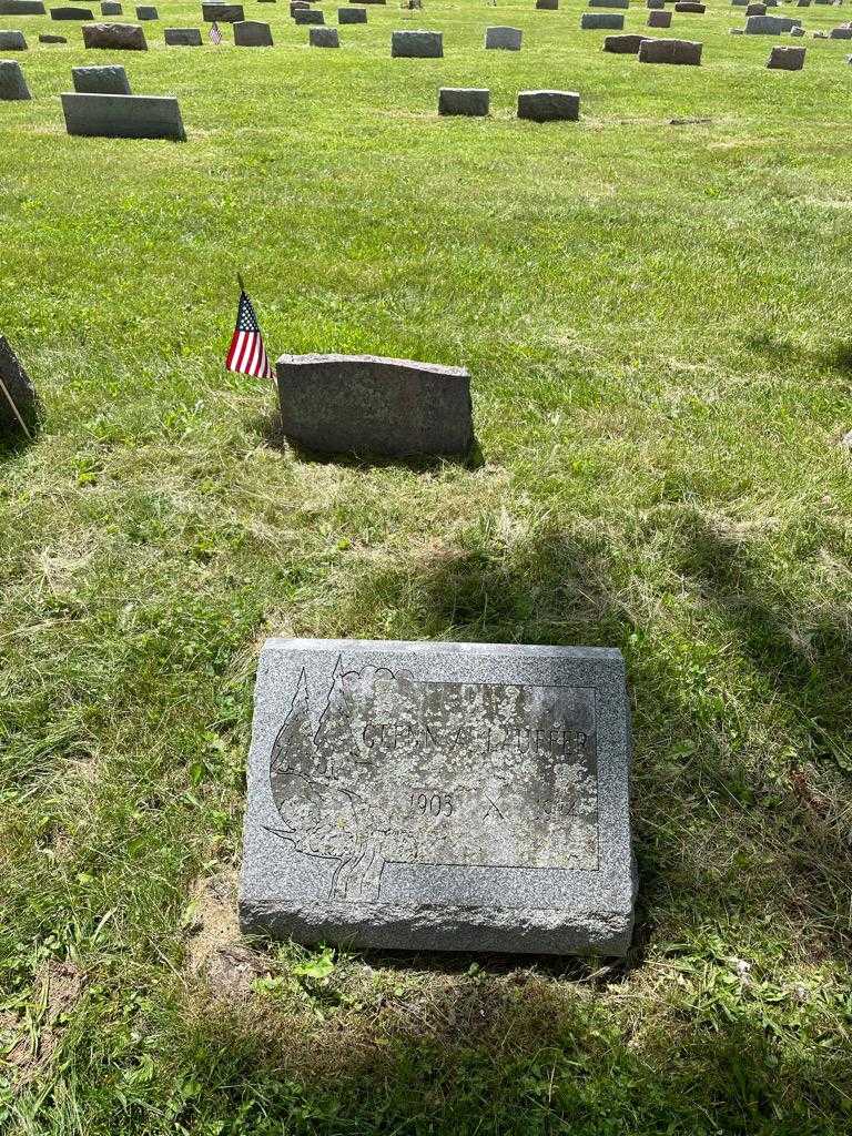 Glenn A. Lauffer's grave. Photo 2