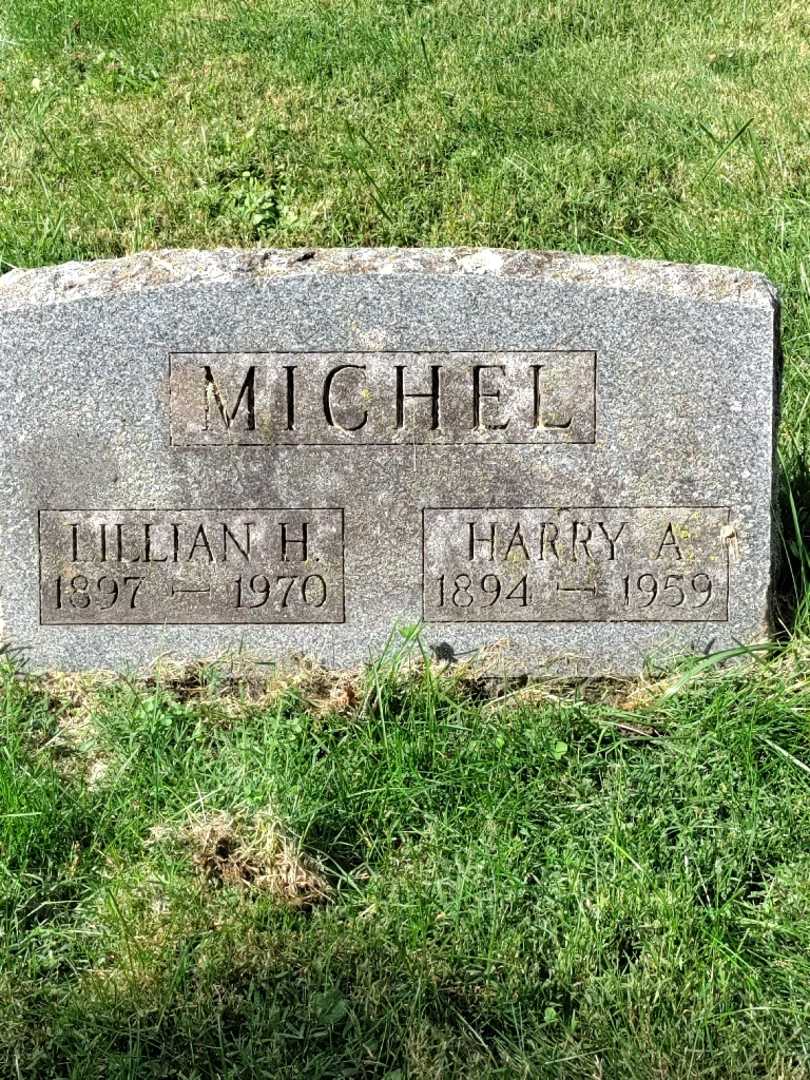 Harry A. Michel's grave. Photo 3