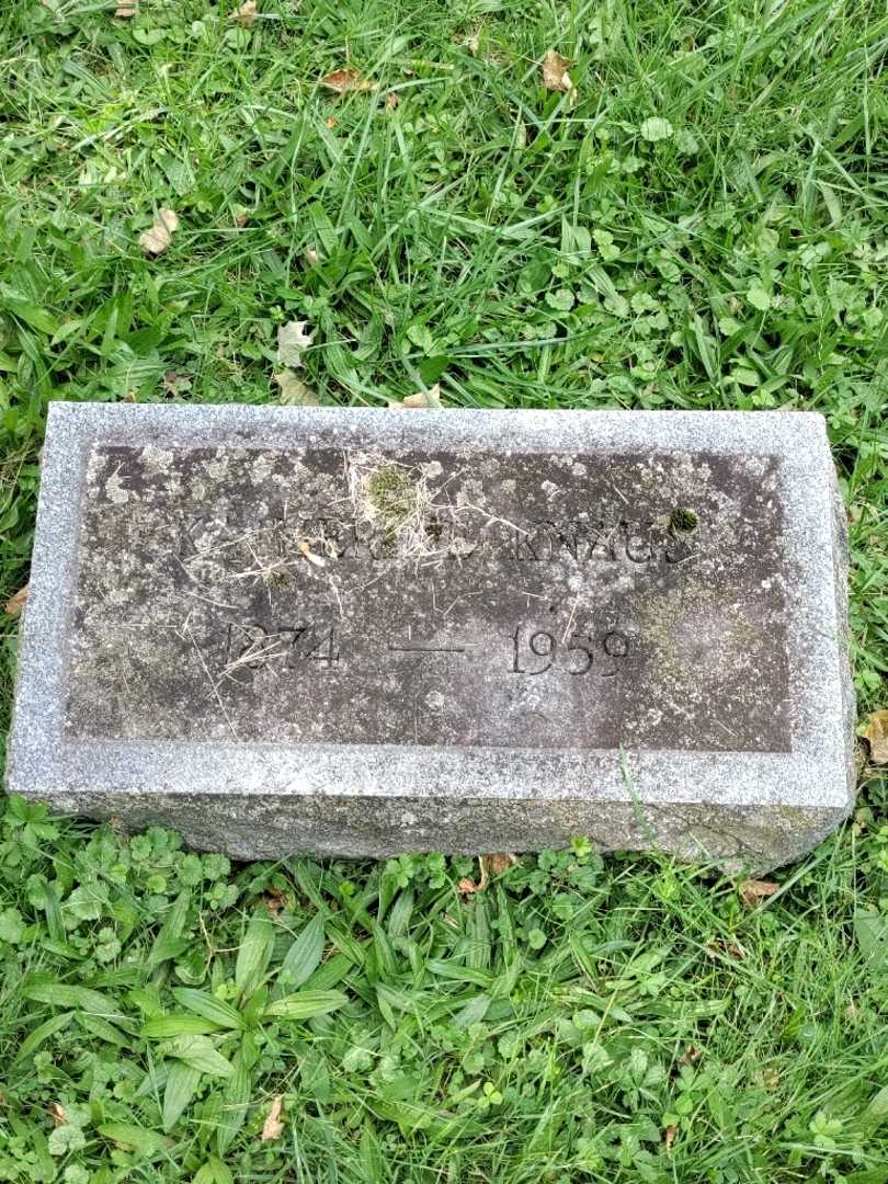 Katherine Knaus's grave. Photo 3