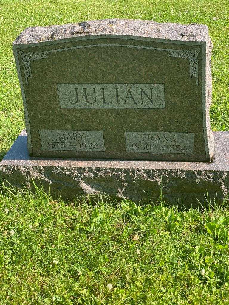 Frank Julian's grave. Photo 3