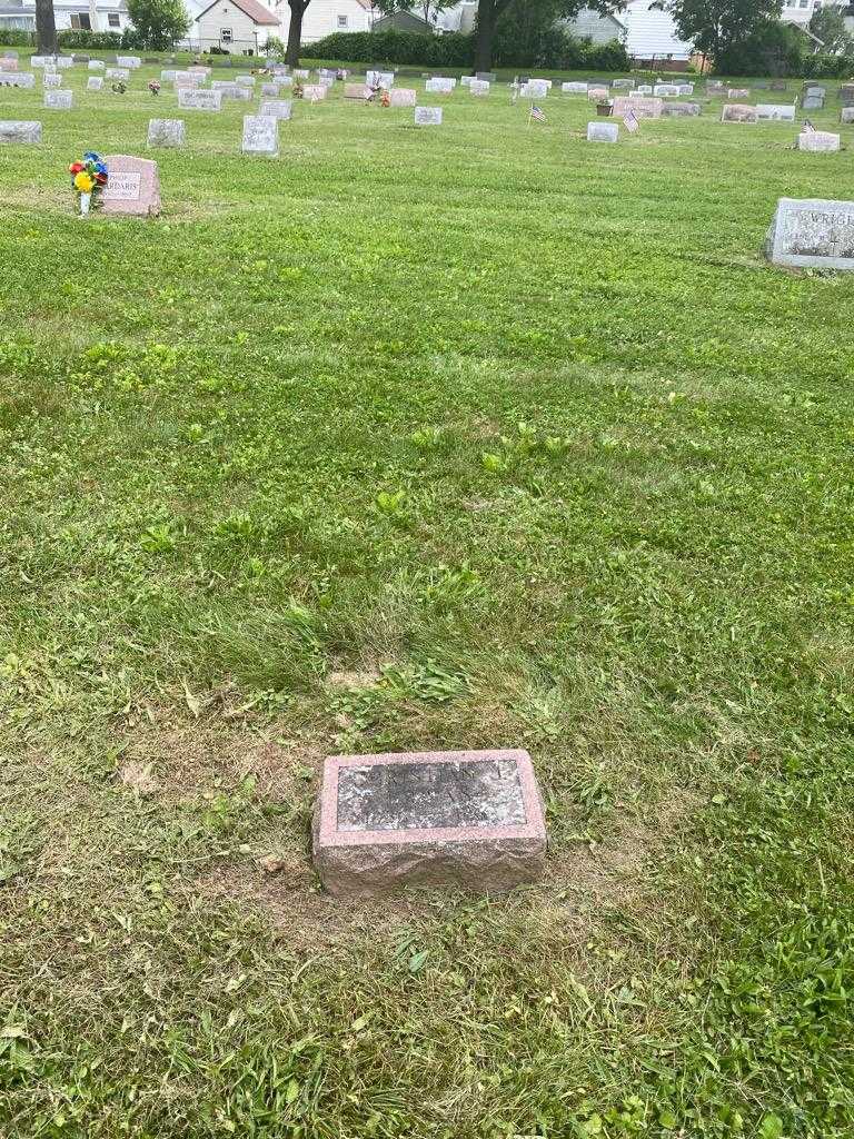 Christian J. Fraas's grave. Photo 2