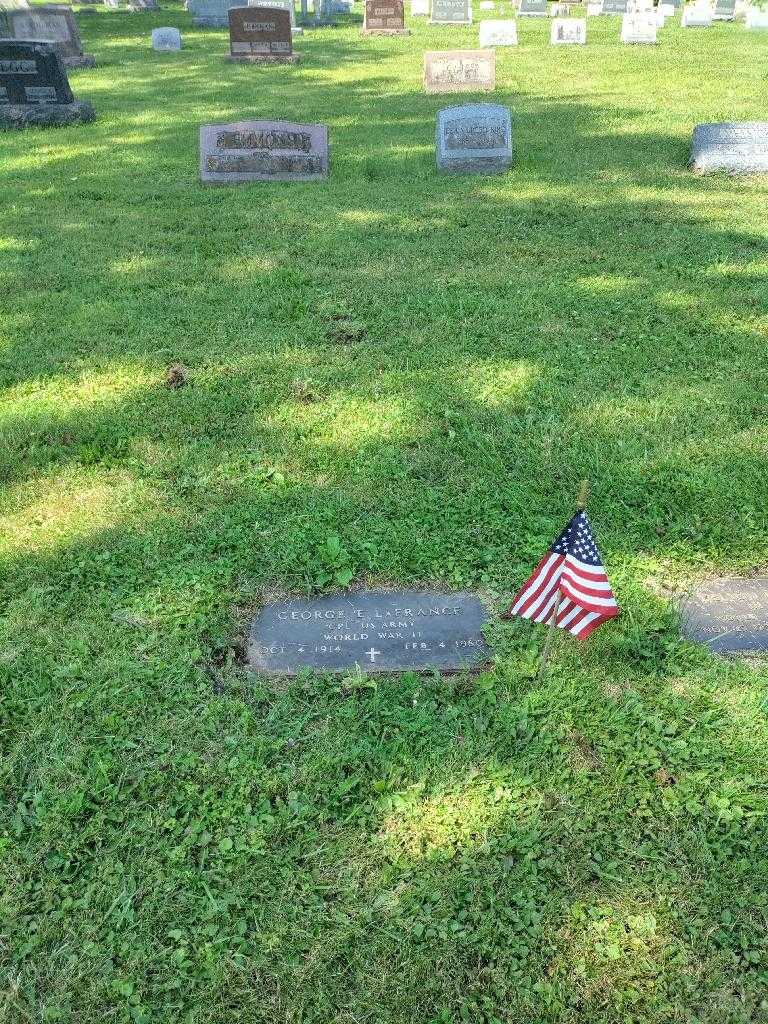 George E. LaFrance's grave. Photo 1