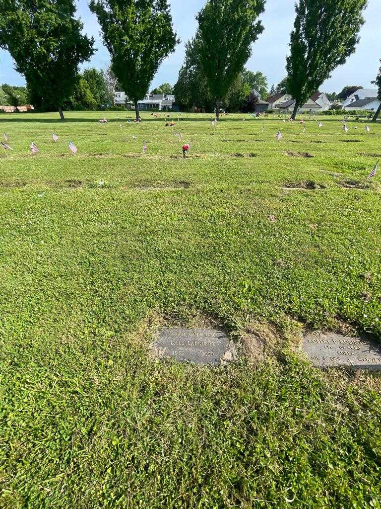 Dale LaBounty's grave. Photo 1