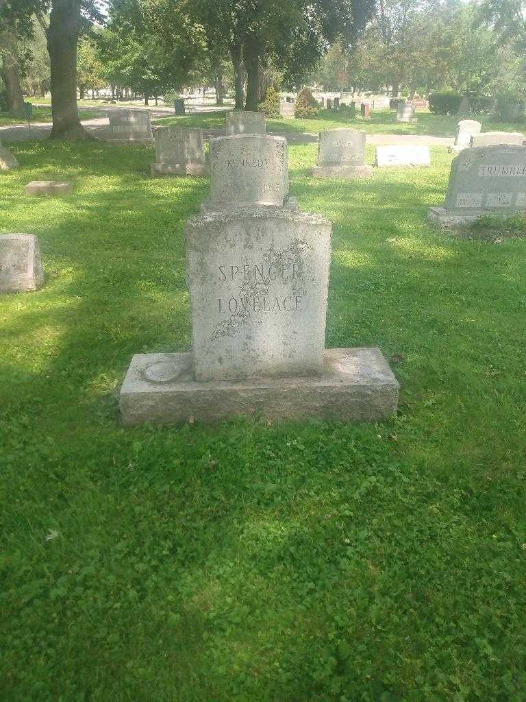Myrtle D. Spencer's grave. Photo 1