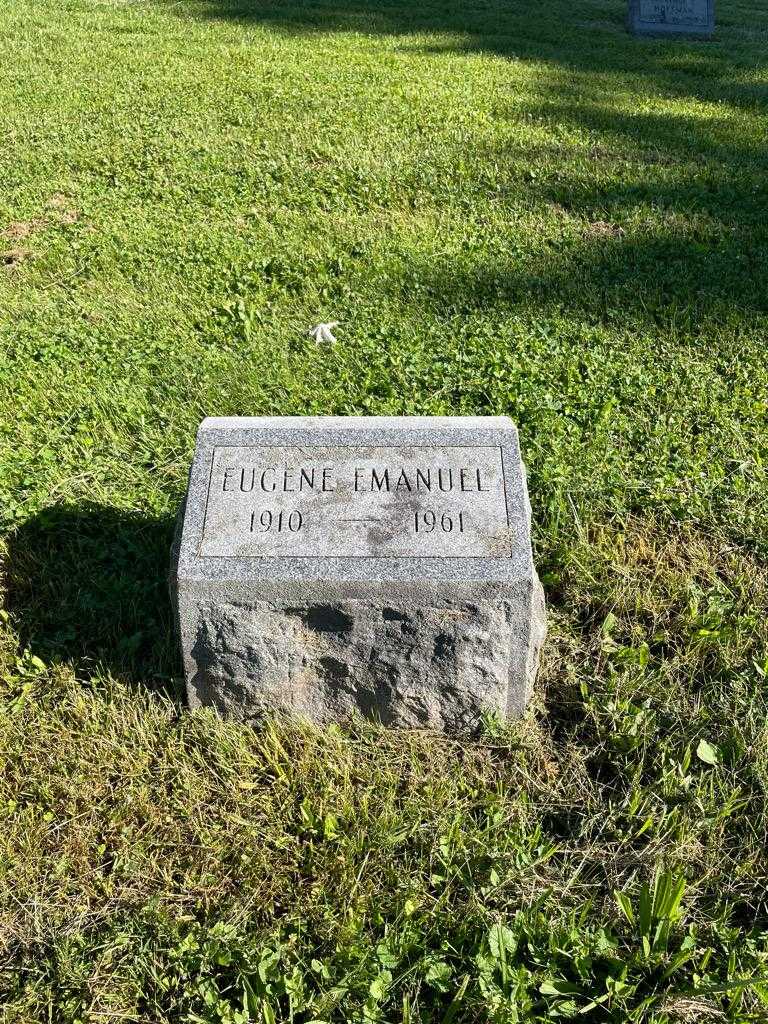 Eugene Emanuel's grave. Photo 2