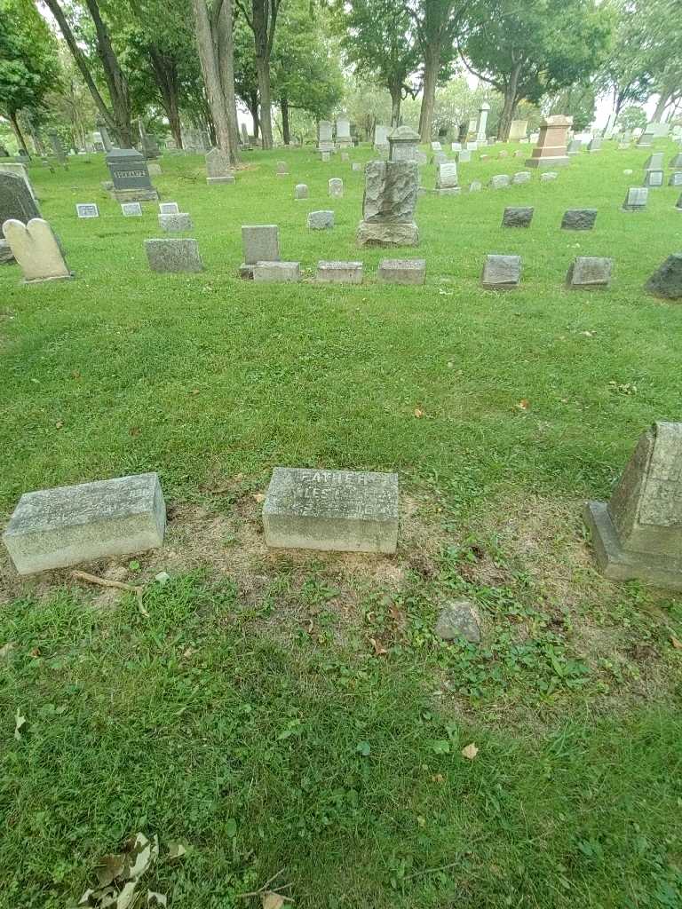 Charles Goettel's grave. Photo 1