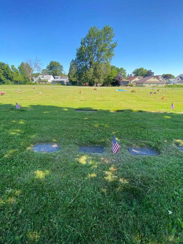 Arthur J. Reagan's grave. Photo 1