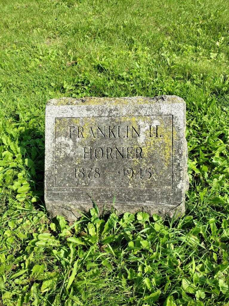 Franklin H. Horner's grave. Photo 3