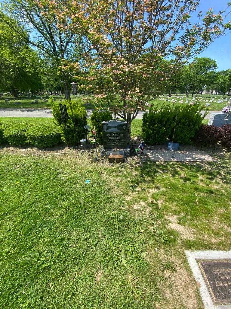 Jared Joseph Rogers's grave. Photo 1