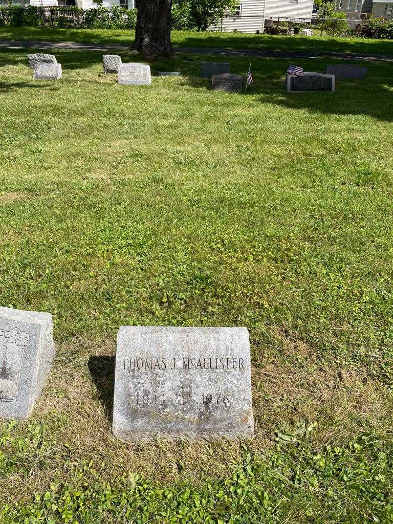Thomas J. Mcallister's grave. Photo 2